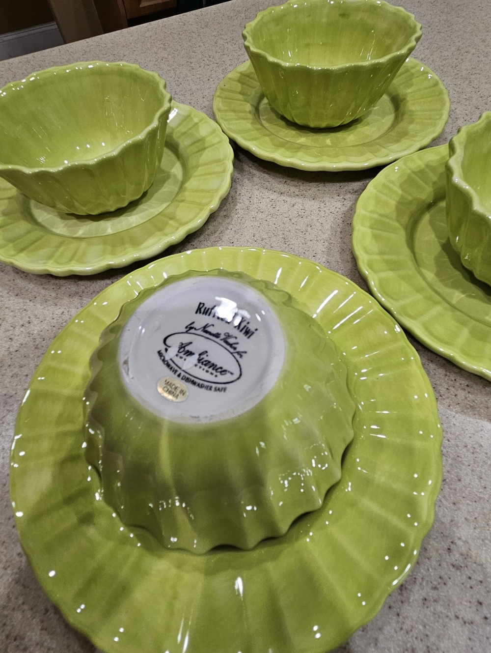 Vintage AMBIANCE DISHES, Nanette Vacher Designer Dishes, Ruffled Kiwi Dishes - Picture 6 of 9